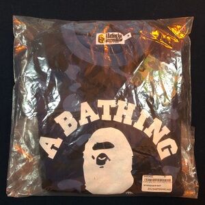 Bape A Bathing Ape Crewneck Sweater Size Medium NWT Blue Camo